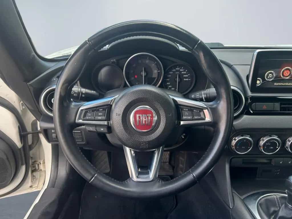 Fiat 124 Spider Lusso 1.4 MultiAir Turbo Navi Soundsy 10/2017-photo-11
