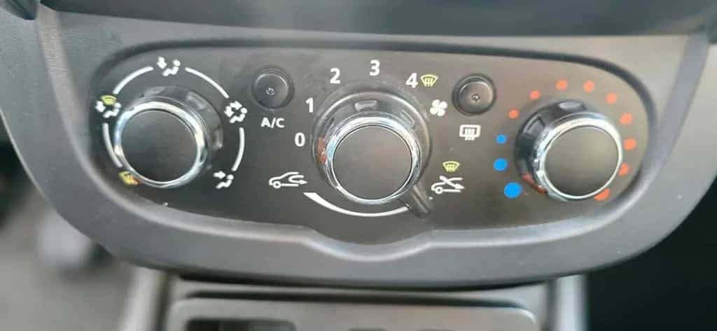 Dacia Duster I Laureate 4x2 1Hand NAVI/KAMERA 10/2016-photo-21