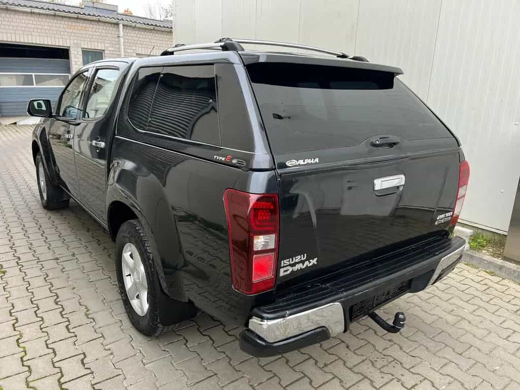 Isuzu D-Max Double Cab AWD Basis.Klima.AHK 10/2016-photo-3