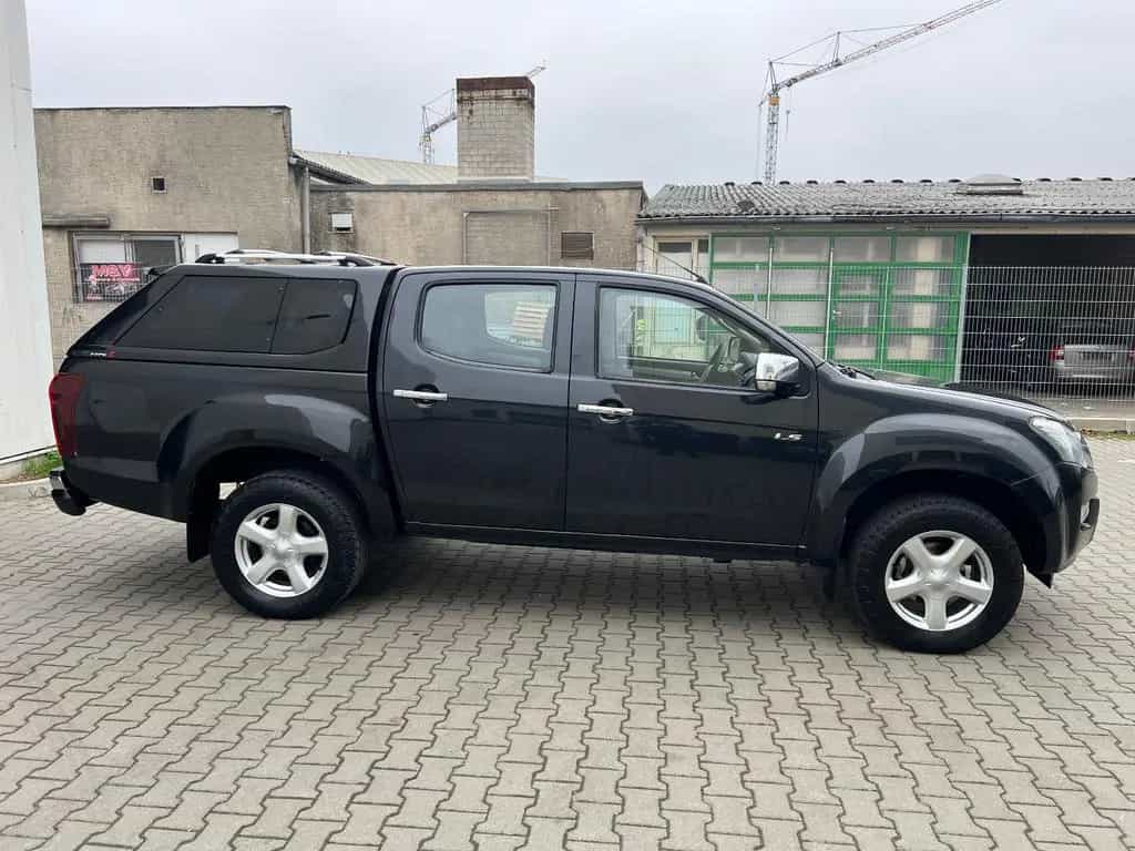 Isuzu D-Max Double Cab AWD Basis.Klima.AHK 10/2016-photo-6
