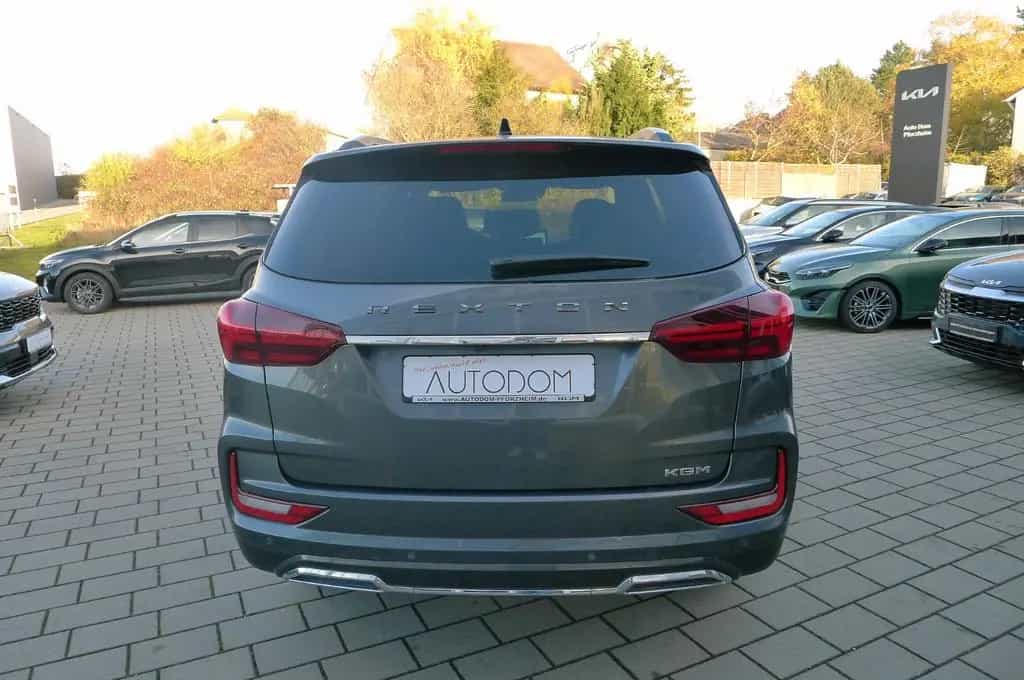KGM Rexton 2,2 D LUX/AWD/AT8/5 Sitz / 20" null-photo-4