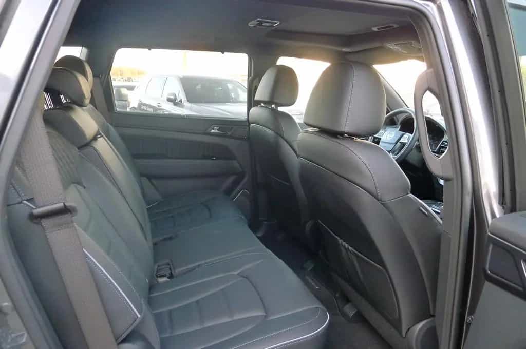KGM Rexton 2,2 D LUX/AWD/AT8/5 Sitz / 20" null-photo-7