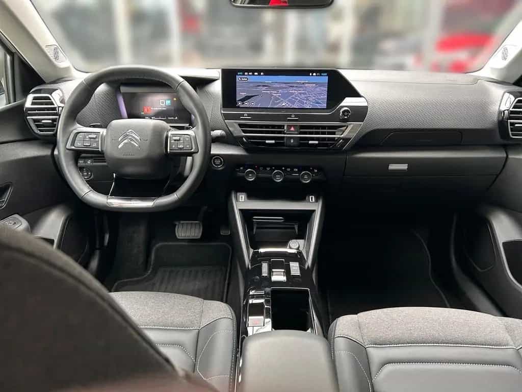Citroën C4 Lim. Shine, Head-Up 08/2023-photo-10