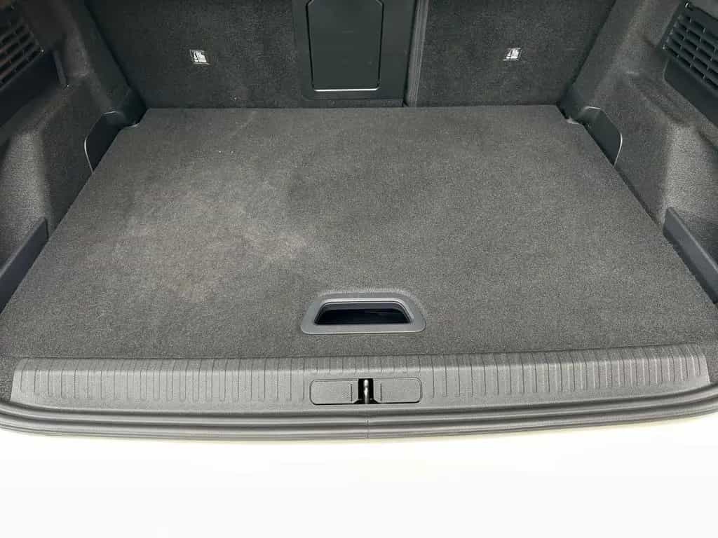Citroën C4 Lim. Shine, Head-Up 08/2023-photo-6