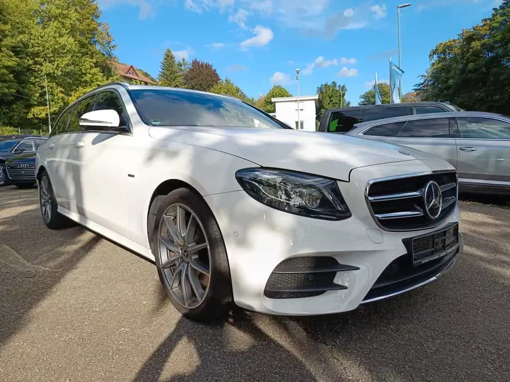 Mercedes-Benz E-Class E -Klasse T-Modell E 400 d 4Matic AMG 03/2020-photo-2