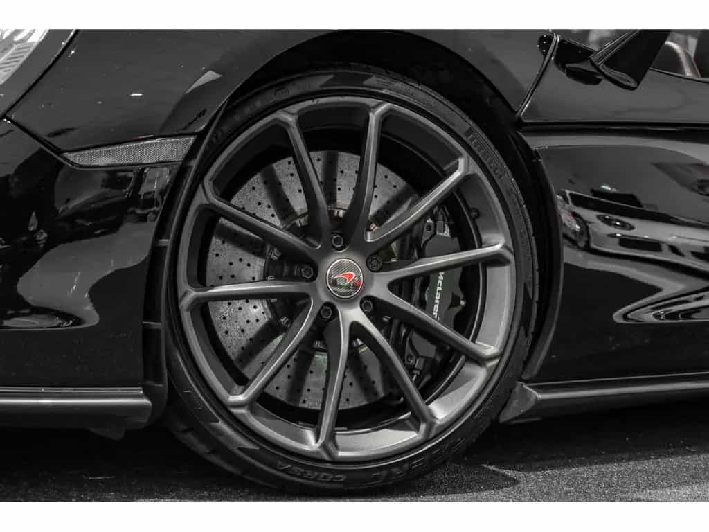 McLaren 570S Spider 3.8 V8 07/2018-photo-7