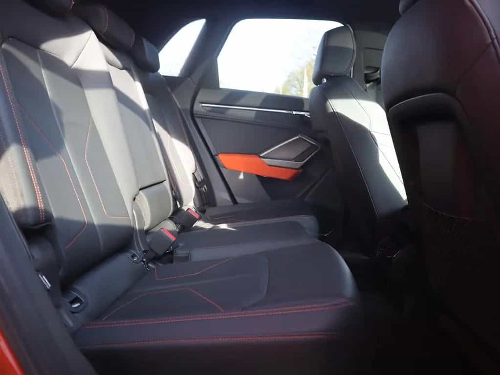 Audi Q3 45 2.0 TFSI quattro S-Line Edition One VC LED 02/2019-photo-37
