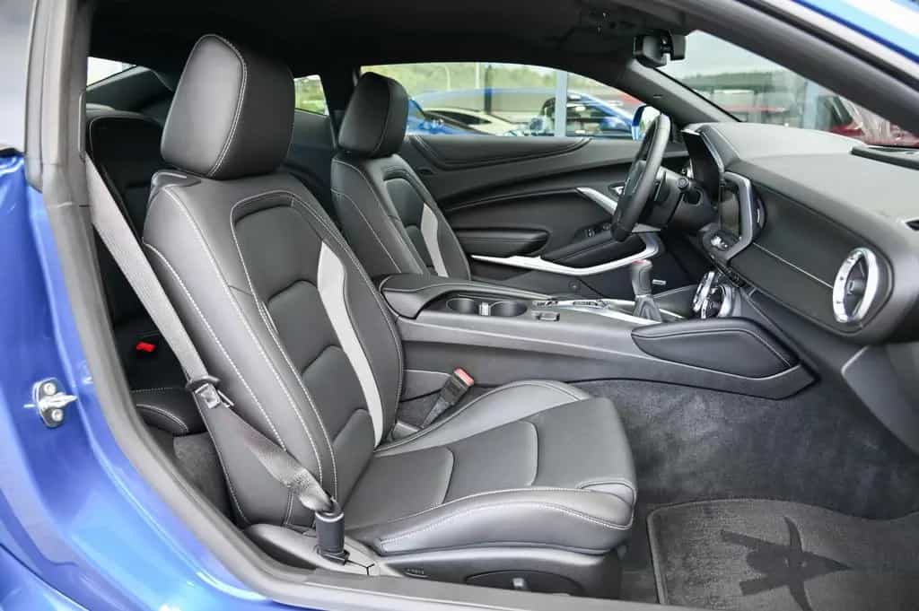 Chevrolet Camaro V8 Navi* Klappenabgas* H&R* 20" Schmidt!* 06/2017-photo-11