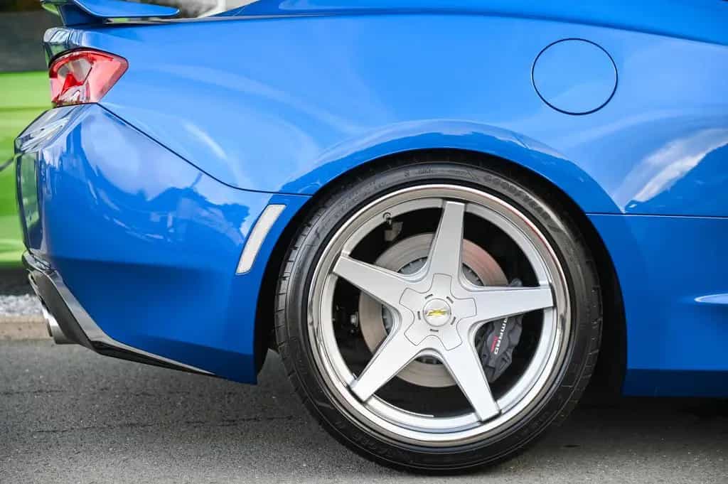 Chevrolet Camaro V8 Navi* Klappenabgas* H&R* 20" Schmidt!* 06/2017-photo-33