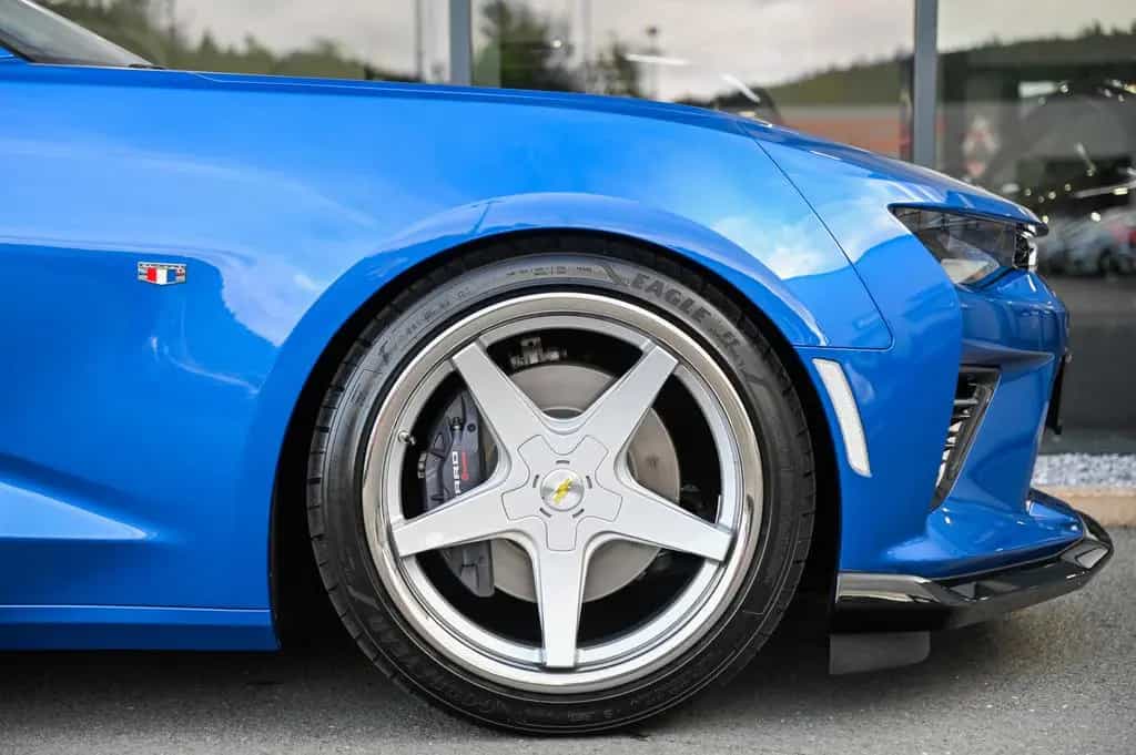 Chevrolet Camaro V8 Navi* Klappenabgas* H&R* 20" Schmidt!* 06/2017-photo-34