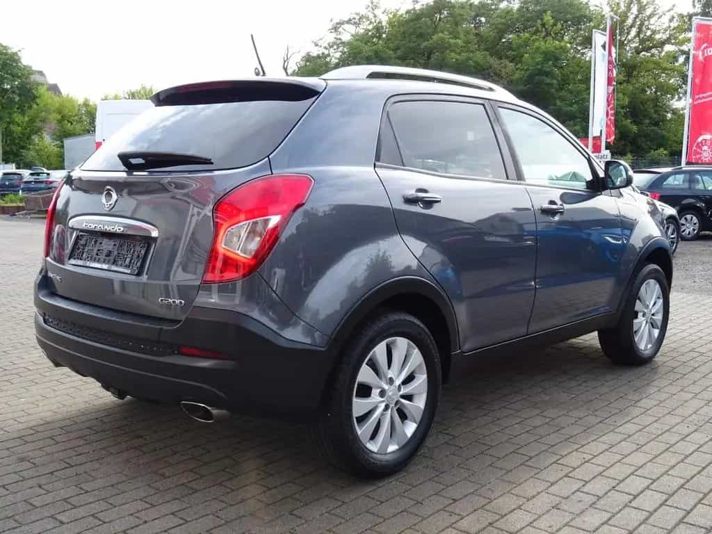 Ssangyong Korando Navi Tempomat Sitzheizung Kamera 08/2019-photo-3