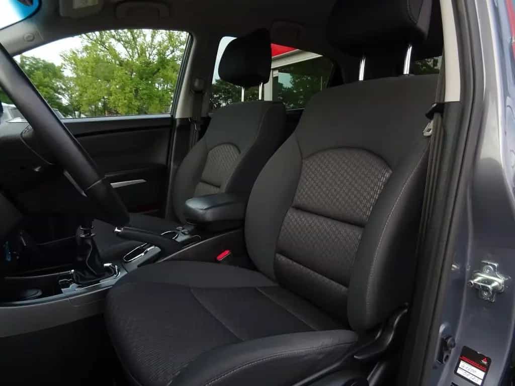 Ssangyong Korando Navi Tempomat Sitzheizung Kamera 08/2019-photo-9