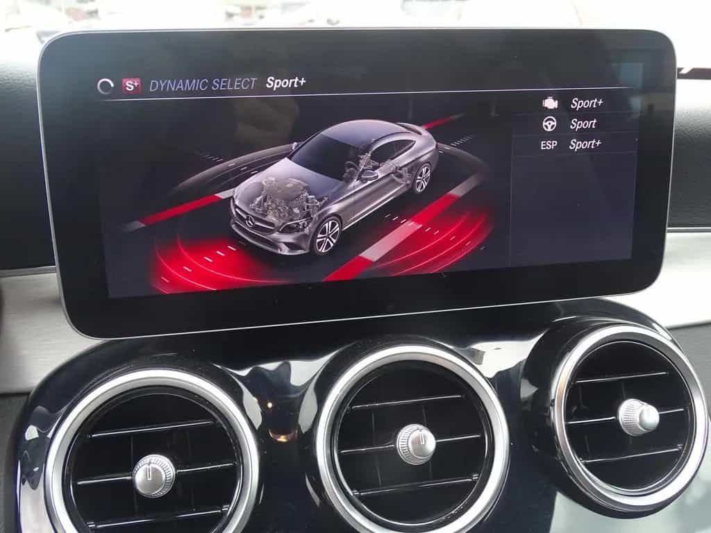 Mercedes-Benz C-Class 180 COUPE*AMG LINE*NAVI*RFK*LED*SHZG*CAR PLAY* 10/2019-photo-19