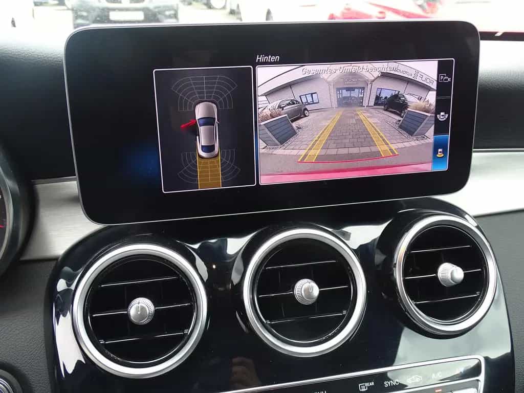 Mercedes-Benz C-Class 180 COUPE*AMG LINE*NAVI*RFK*LED*SHZG*CAR PLAY* 10/2019-photo-23
