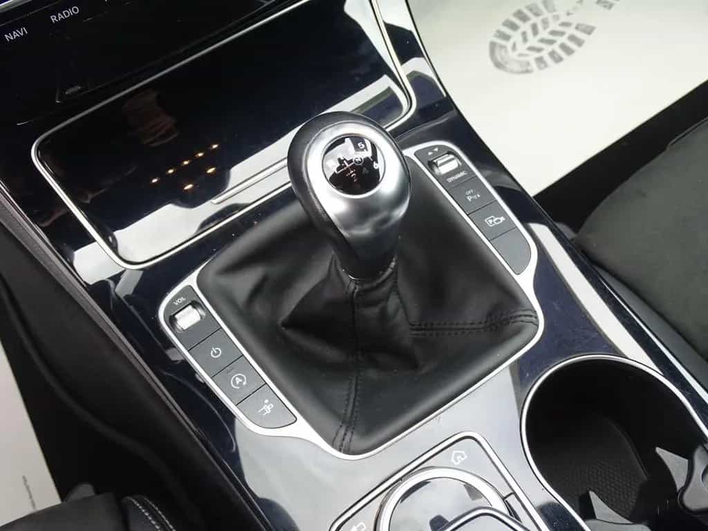 Mercedes-Benz C-Class 180 COUPE*AMG LINE*NAVI*RFK*LED*SHZG*CAR PLAY* 10/2019-photo-28