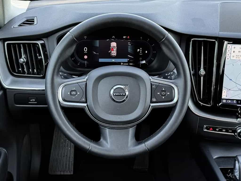Volvo XC60 Core 2WD B4 Diesel EU6d AHK Digitales Cockp 06/2023-photo-10