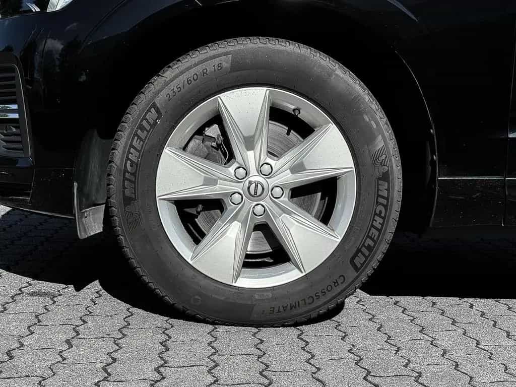 Volvo XC60 Core 2WD B4 Diesel EU6d AHK Digitales Cockp 06/2023-photo-3