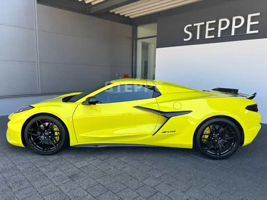 Corvette Z06 5,5V8 Cabrio Europamodell 3LZ 08/2025-photo-2