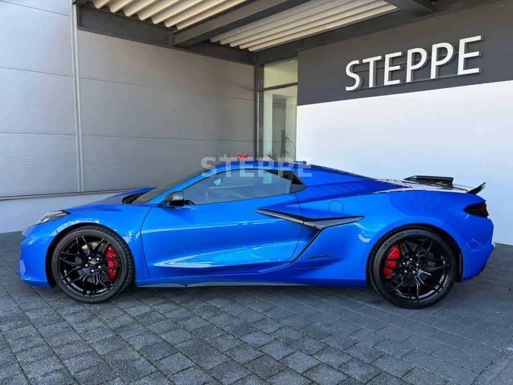 Corvette Z06 5,5V8 Cabrio Europamodell 3LZ 08/2025-photo-2