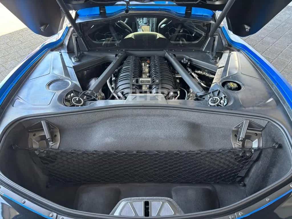 Corvette Z06 5,5V8 Coupe Europamodell 3LZ 08/2025-photo-17
