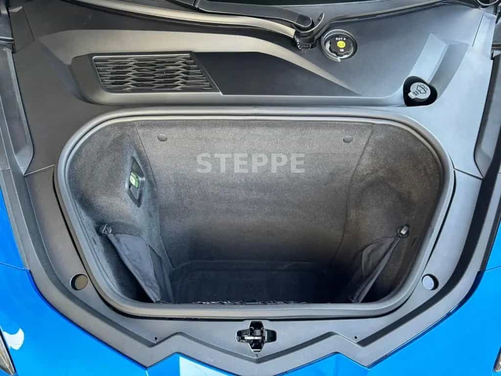 Corvette Z06 5,5V8 Coupe Europamodell 3LZ 08/2025-photo-18