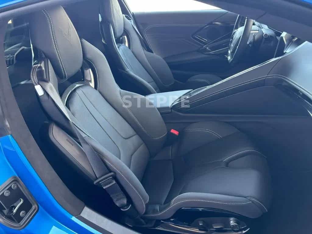 Corvette Z06 5,5V8 Coupe Europamodell 3LZ 08/2025-photo-8