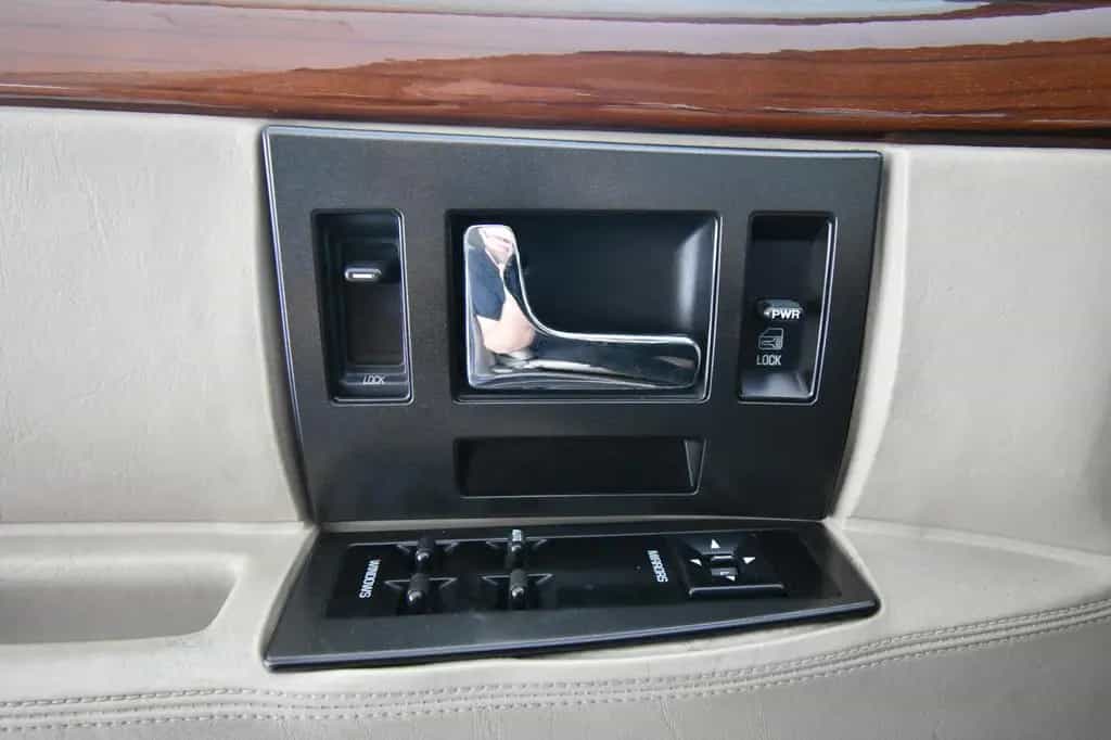 Cadillac Seville STS Automatik V8 Klimaaut.- SSD 05/1993-photo-20