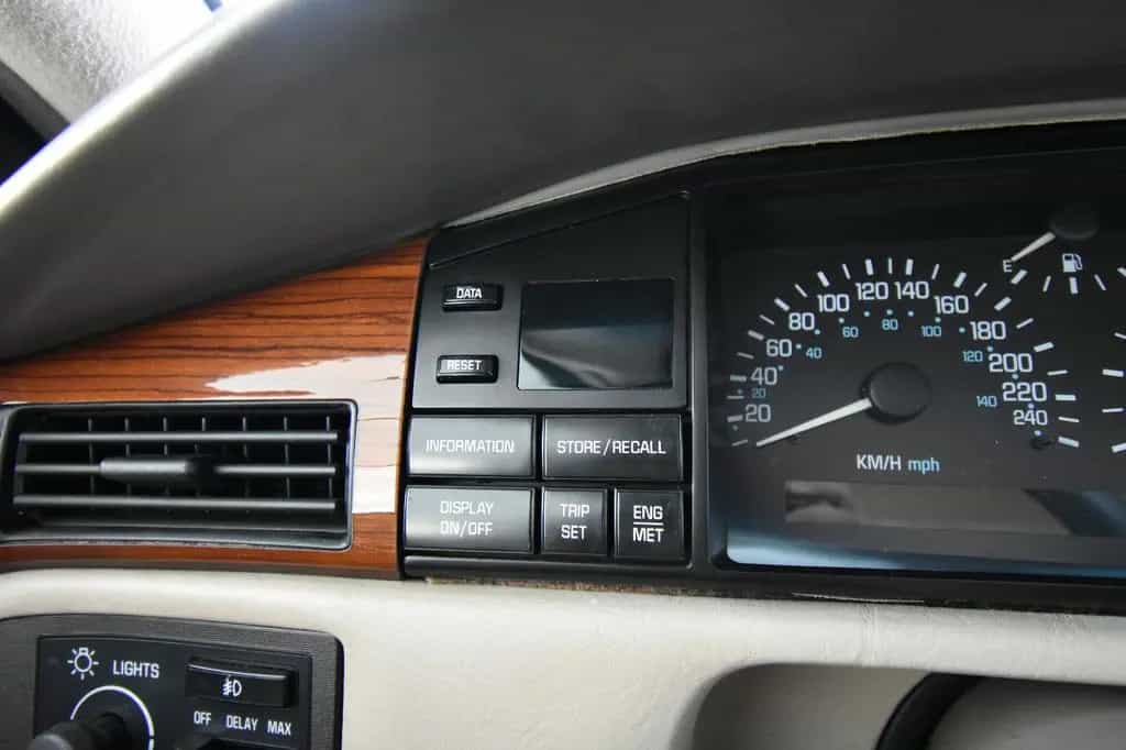 Cadillac Seville STS Automatik V8 Klimaaut.- SSD 05/1993-photo-22