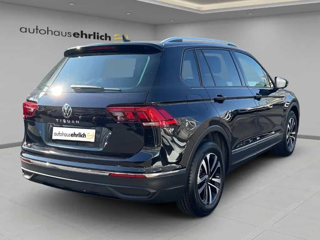 Volkswagen Tiguan United 1.5 TSI BMT +Klima+PDC+8-Fach+ 12/2020-photo-3