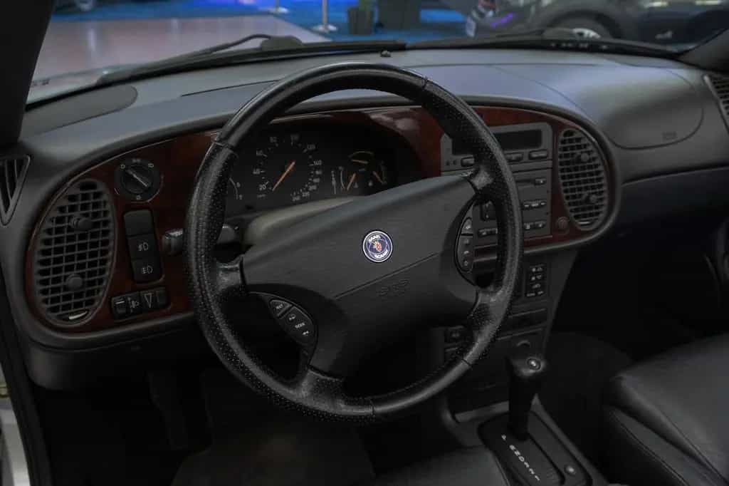 Saab 9-3 2.0 Turbo Ecopower Aero Cabriolet 03/2003-photo-10