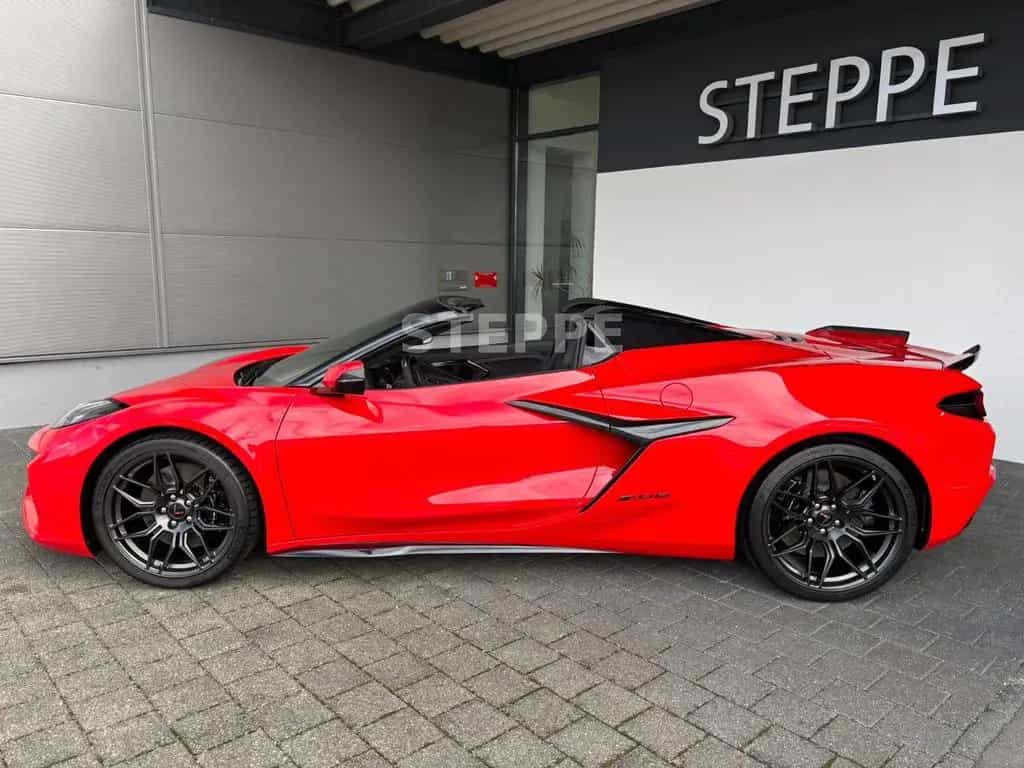 Corvette Z06 5,5V8 Cabrio Europamodell 3LZ 08/2025-photo-2