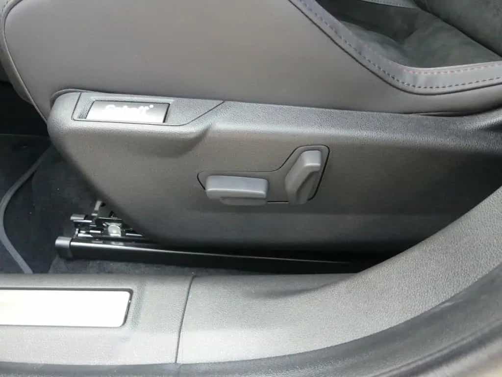 Alfa Romeo Junior IBRIDA Q4 1.2 VGT 145PS DCT6 SPORT SABELT 09/2025-photo-16