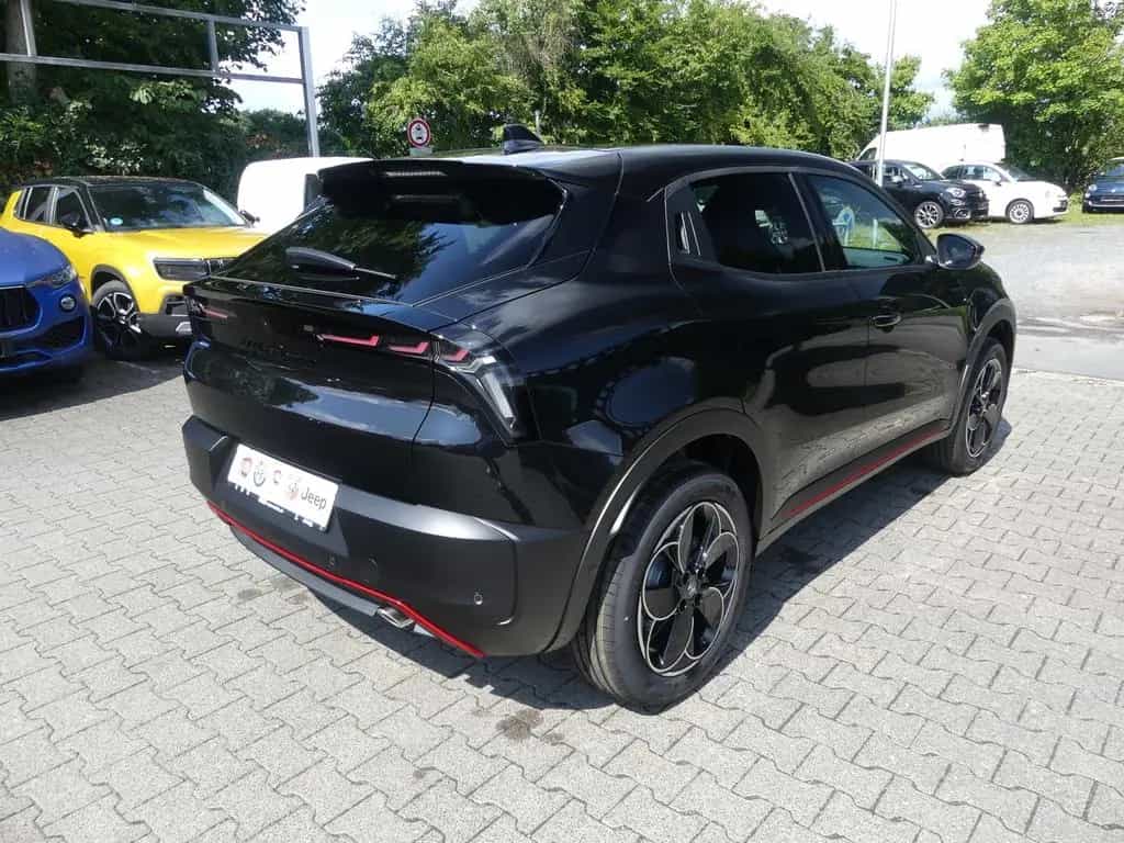 Alfa Romeo Junior IBRIDA Q4 1.2 VGT 145PS DCT6 SPORT SABELT 09/2025-photo-2