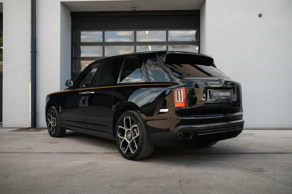 Rolls-Royce Cullinan - Black Badge 09/2023-photo-5