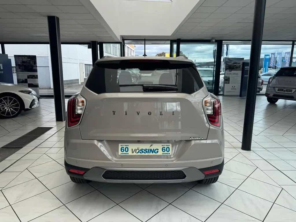 KGM Tivoli 1.5 Lux 6AT 2WD null-photo-2
