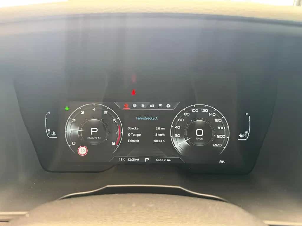 KGM Tivoli 1.5 Lux 6AT 2WD null-photo-8