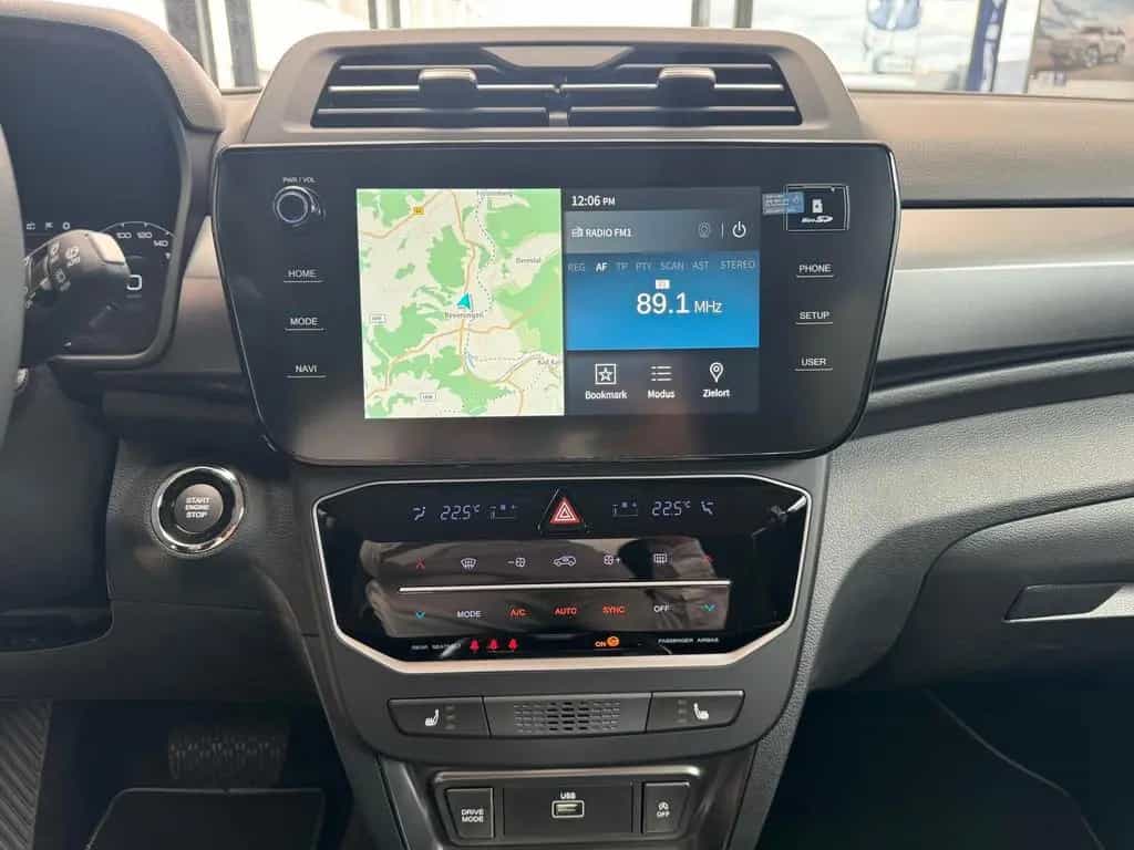KGM Tivoli 1.5 Lux 6AT 2WD null-photo-9