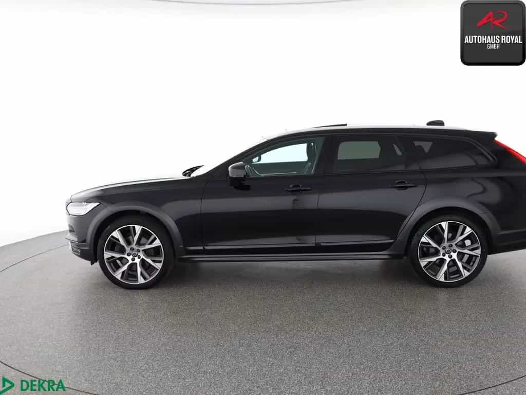 Volvo V90 Cross Country D5 AWD PANO,HEADUP,360GRAD,21Z 11/2019-photo-1