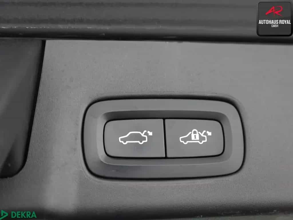 Volvo V90 Cross Country D5 AWD PANO,HEADUP,360GRAD,21Z 11/2019-photo-12