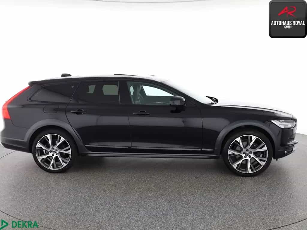 Volvo V90 Cross Country D5 AWD PANO,HEADUP,360GRAD,21Z 11/2019-photo-5