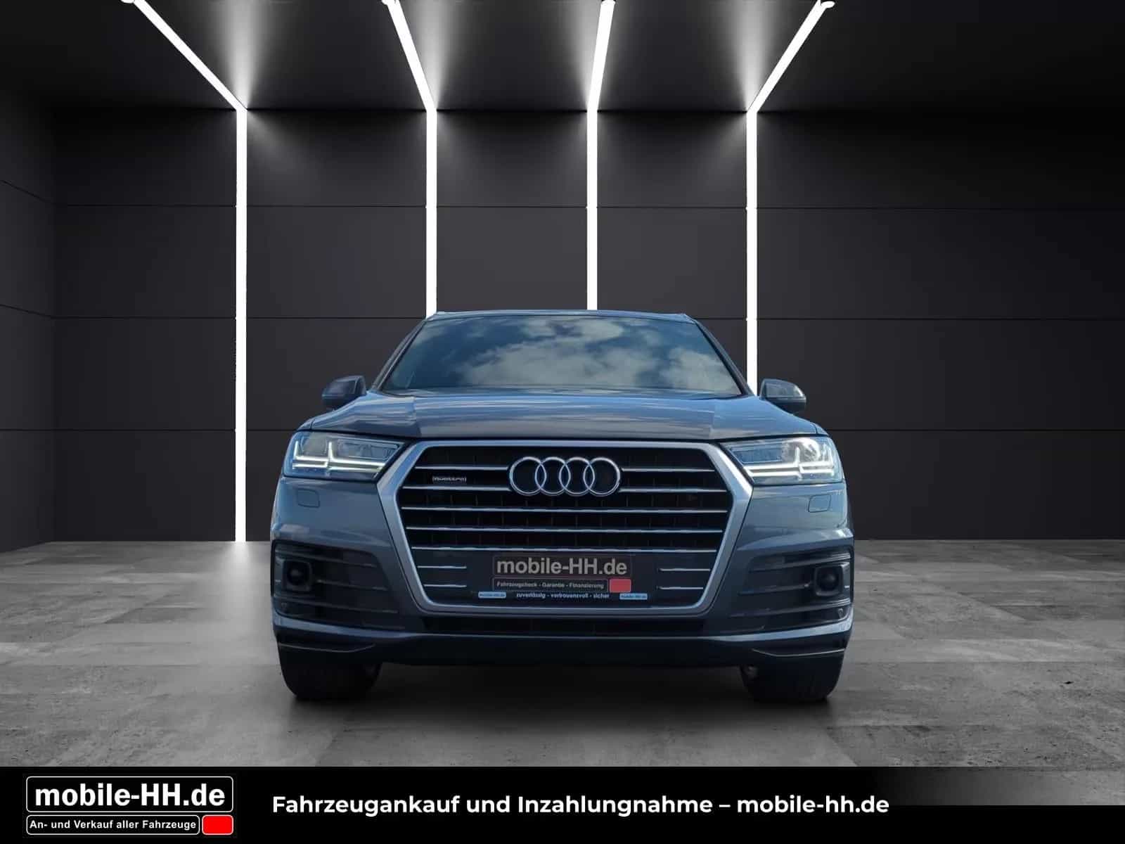 Audi Q7 02/2017-photo-1