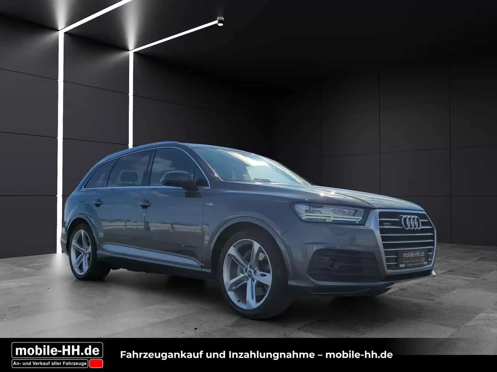 Audi Q7 02/2017-photo-2