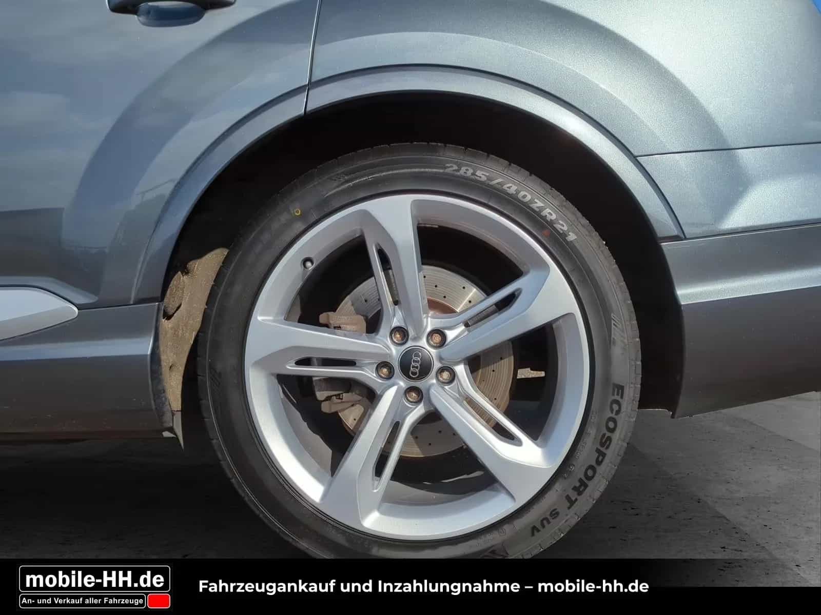 Audi Q7 02/2017-photo-29