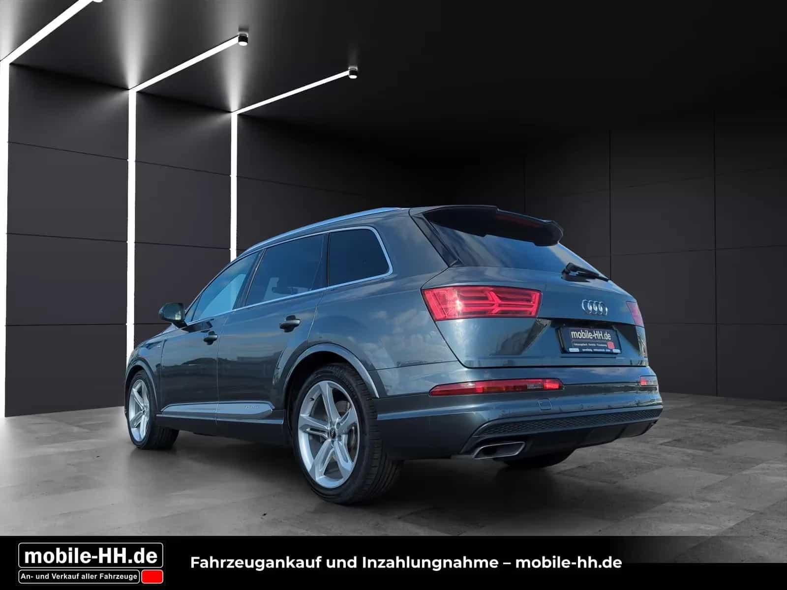 Audi Q7 02/2017-photo-3