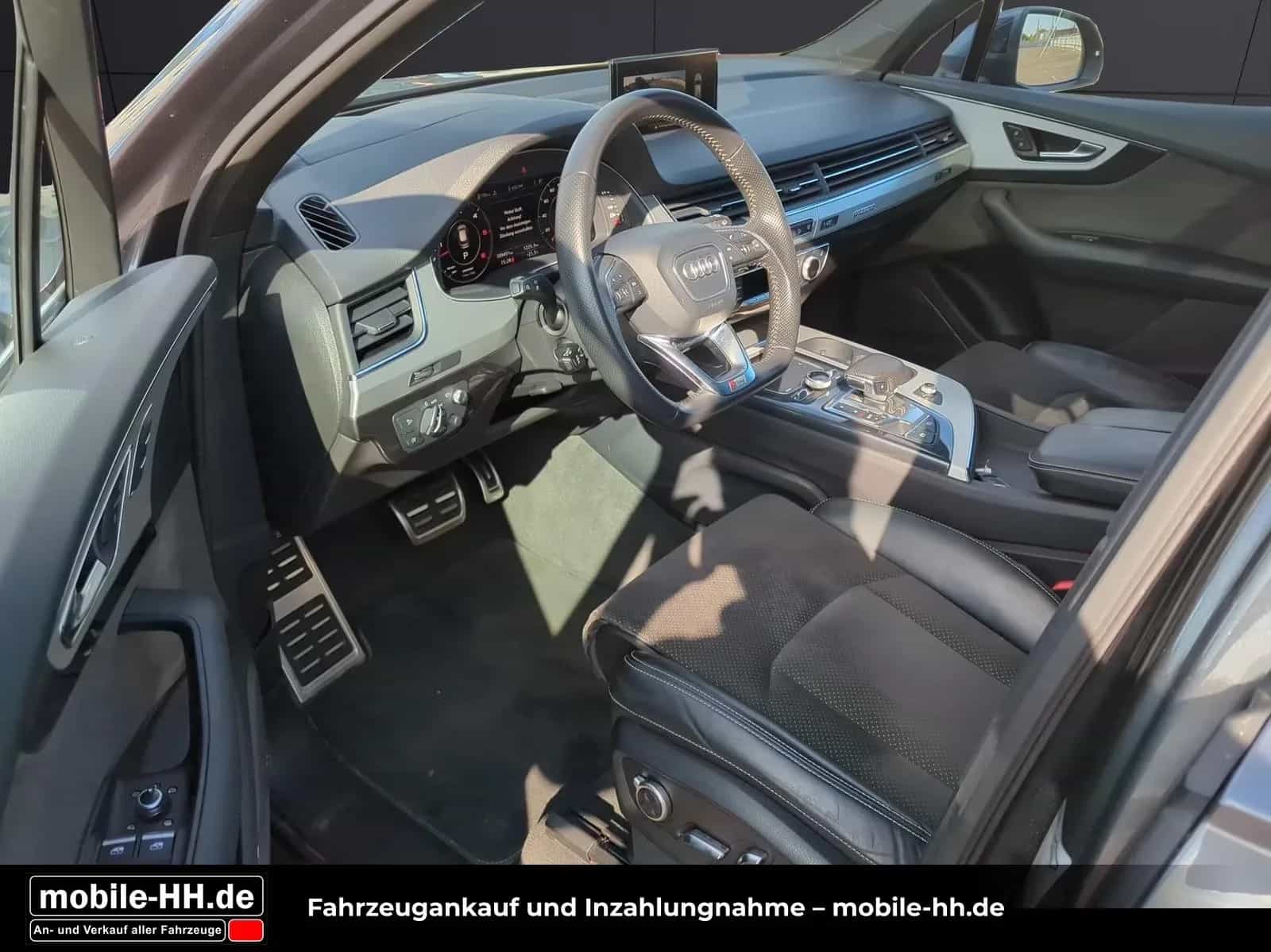 Audi Q7 02/2017-photo-9