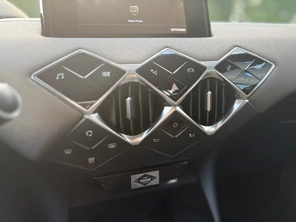 DS Automobiles DS3 DS 3 CROSSBACK SO CHIC *TEMPOMAT*LED* 06/2019-photo-21
