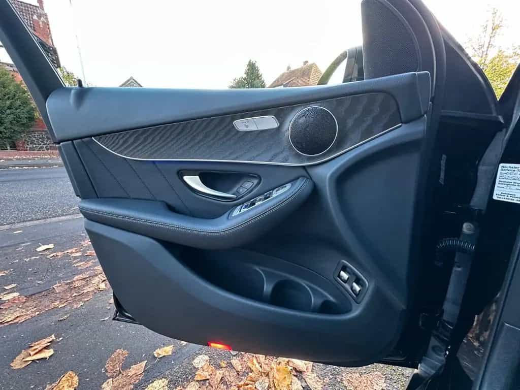 Mercedes-Benz GLC-Class 220 d 4M AMG+AHK+20"+Esche+Kamera+LED+Ambien 12/2019-photo-21