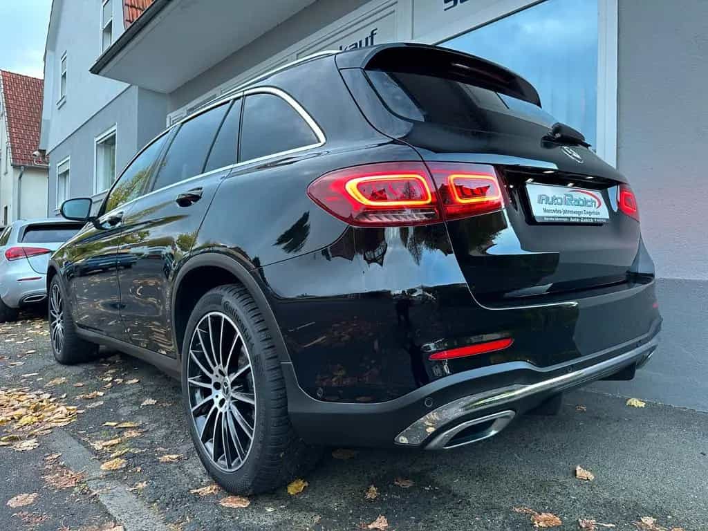 Mercedes-Benz GLC-Class 220 d 4M AMG+AHK+20"+Esche+Kamera+LED+Ambien 12/2019-photo-5