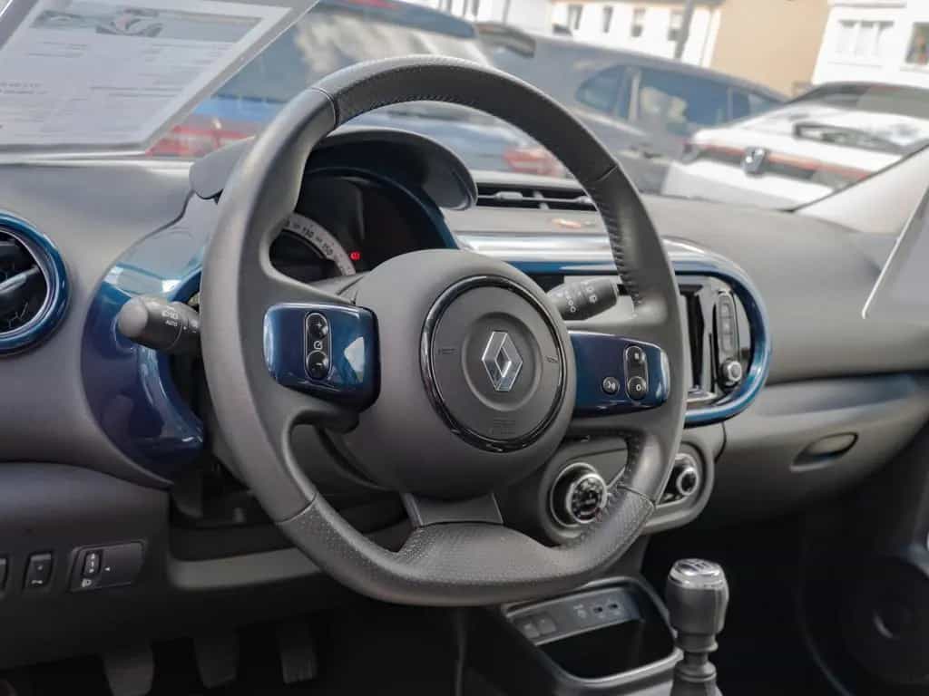 Renault Twingo TCe 90 Signature PDC SHZ KAMERA FACEL. 09/2020-photo-10