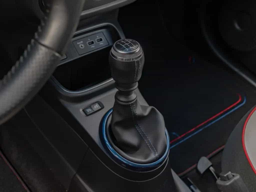 Renault Twingo TCe 90 Signature PDC SHZ KAMERA FACEL. 09/2020-photo-11